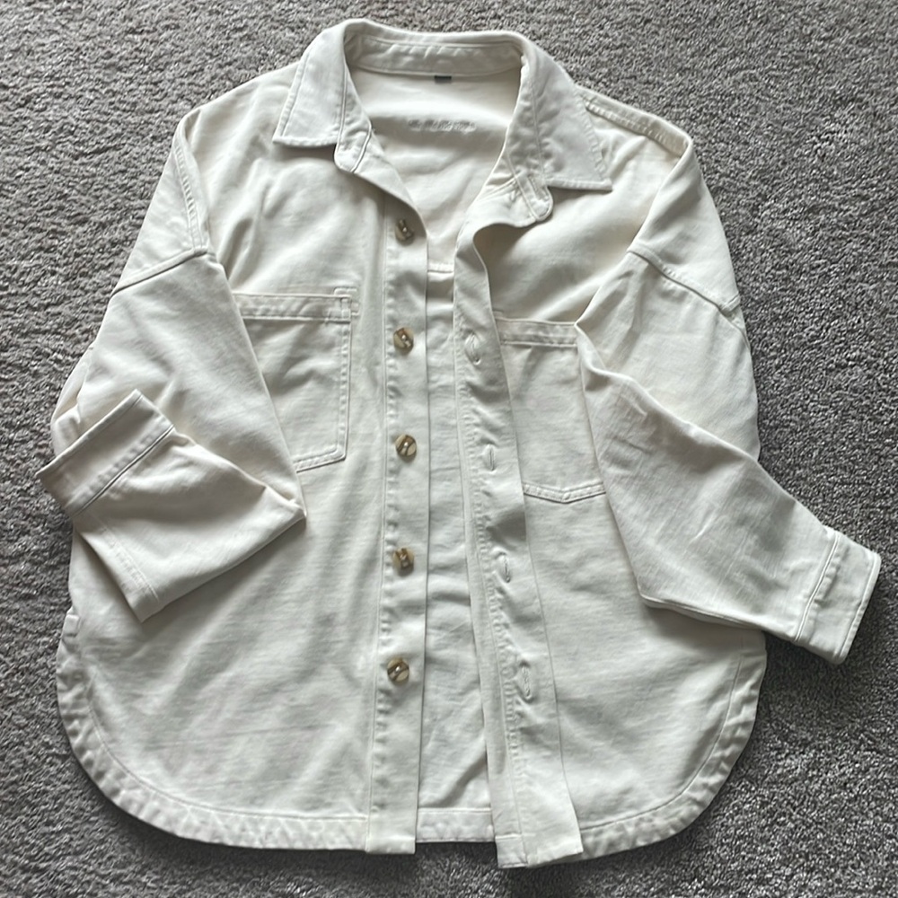 Vuori Cream colored Shacket